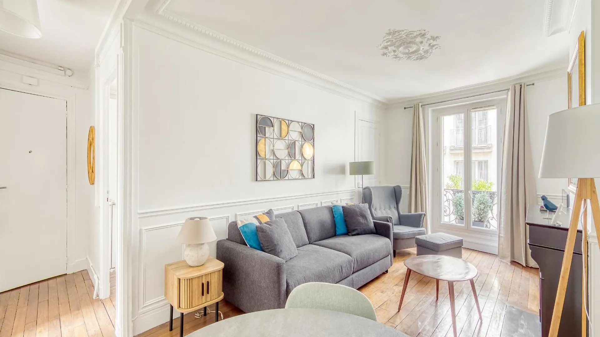 Eiffel Tower 10 Minutes 1Br Renovated Apartment Paris France