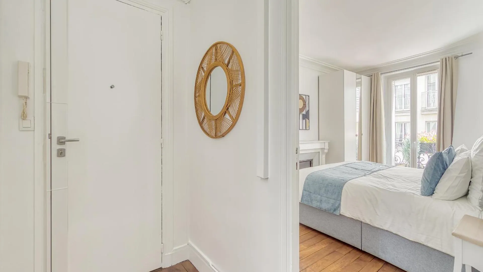 Ferienwohnung Eiffel Tower 10 Minutes 1Br Renovated Paris